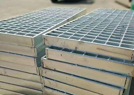 安裝鋼格柵的過程中需要注意的問題有哪些？